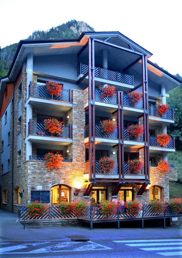 Vista Arinsal Apartments Экстерьер фото